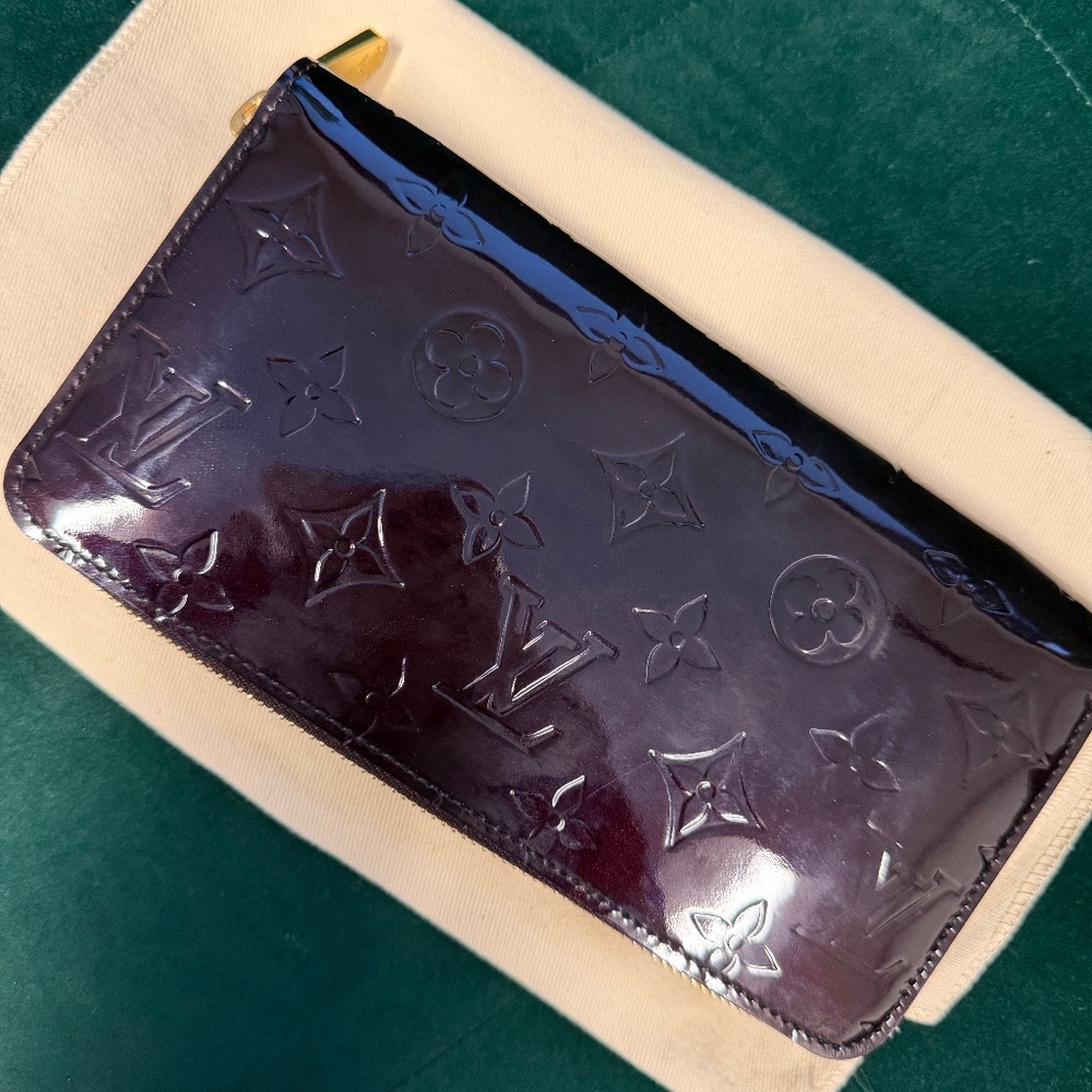 Louis Vuitton Vernis Zippy Long Wallet Amarante Patent Leather 2018